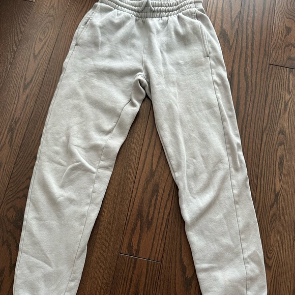 TNA sweatpants - Picture 2 of 2